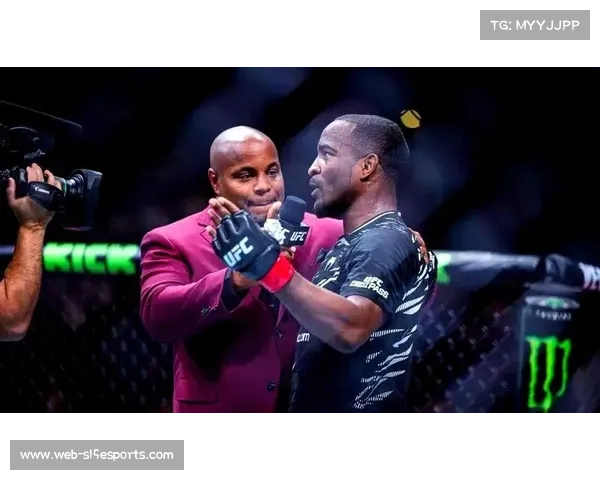 查尔斯·奥利维拉表达强烈意愿再战麦克斯·霍洛威誓夺荣耀重塑巅峰